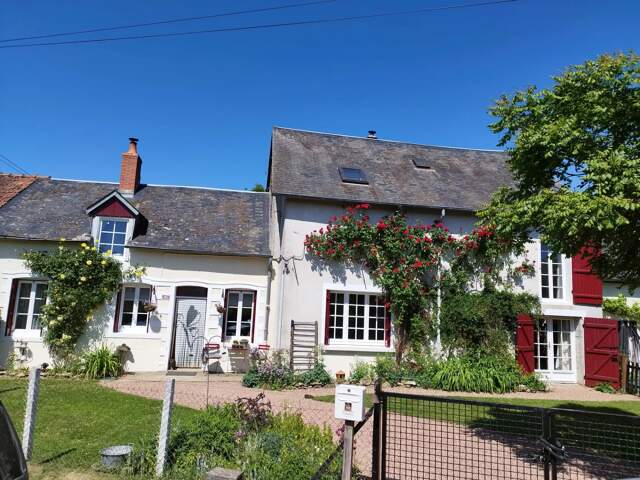 À vendre à Alluy (58) : 2 maisons et un gîte — photo du bien