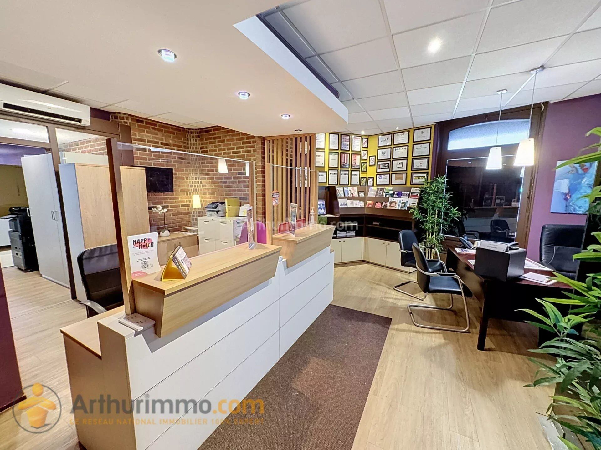 Local commercial 6 pièces 149 m² · à Reims · 149 m² · 371 000 €