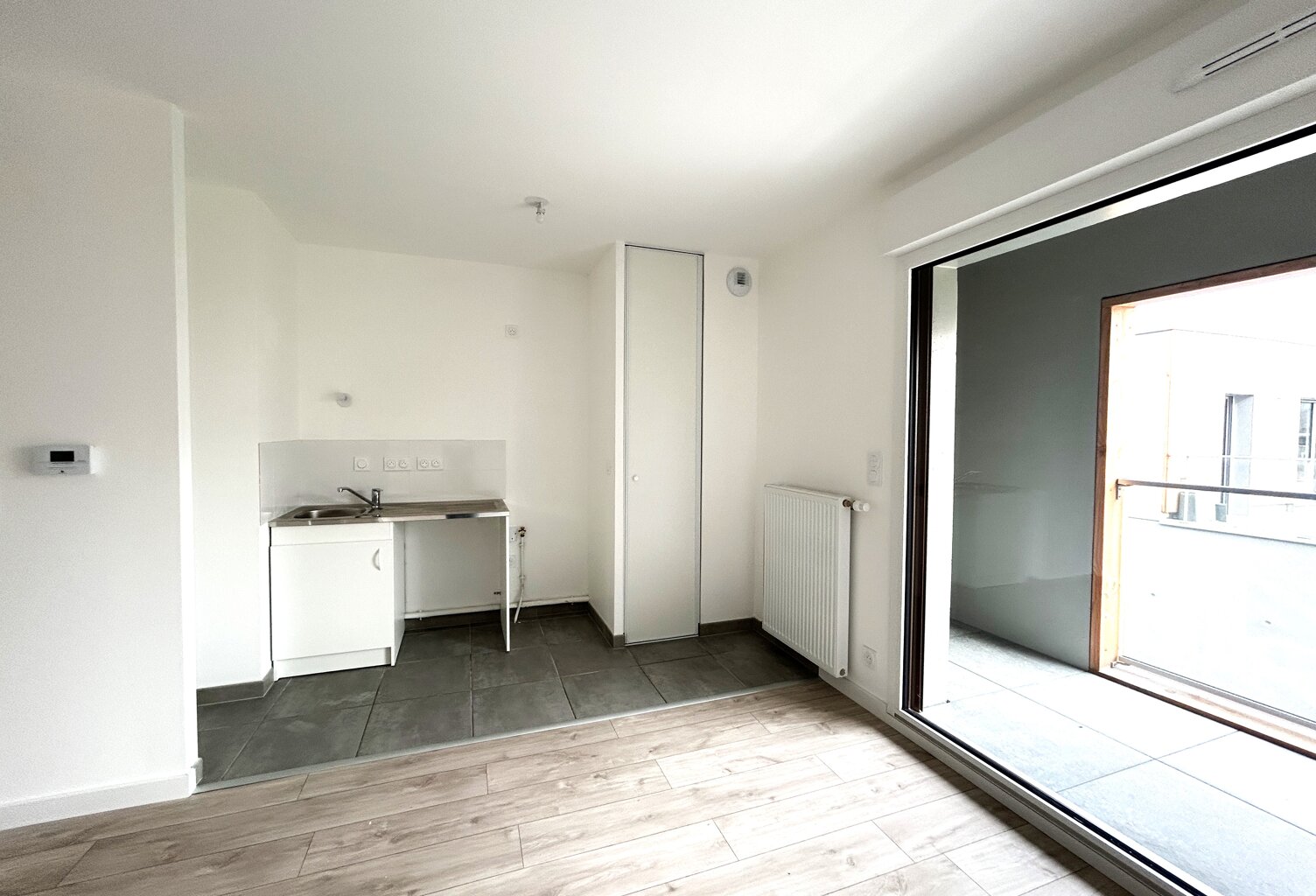 À LOUER – T2 neuf de 41 m² avec balcon CENTRE VILLE de La Roche-sur-Yon — photo 1