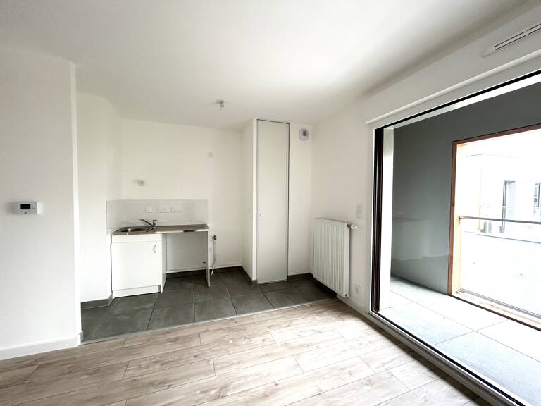 À LOUER – T2 neuf de 41 m² avec balcon CENTRE VILLE de La Roche-sur-Yon — photo 1