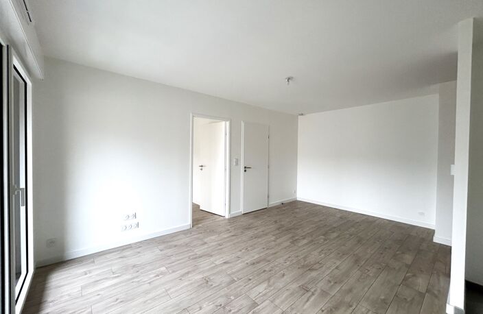 À LOUER – T2 neuf de 41 m² avec balcon CENTRE VILLE de La Roche-sur-Yon — photo 3
