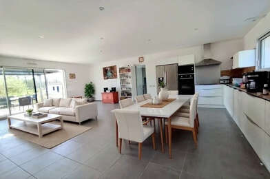Maison 5 pièces 259800 €