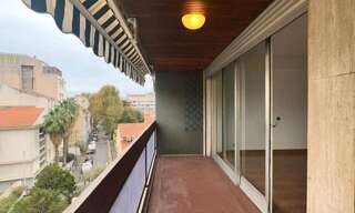 Appartement 3 Pièces 79 m² à louer à Marseille 8 (13008)