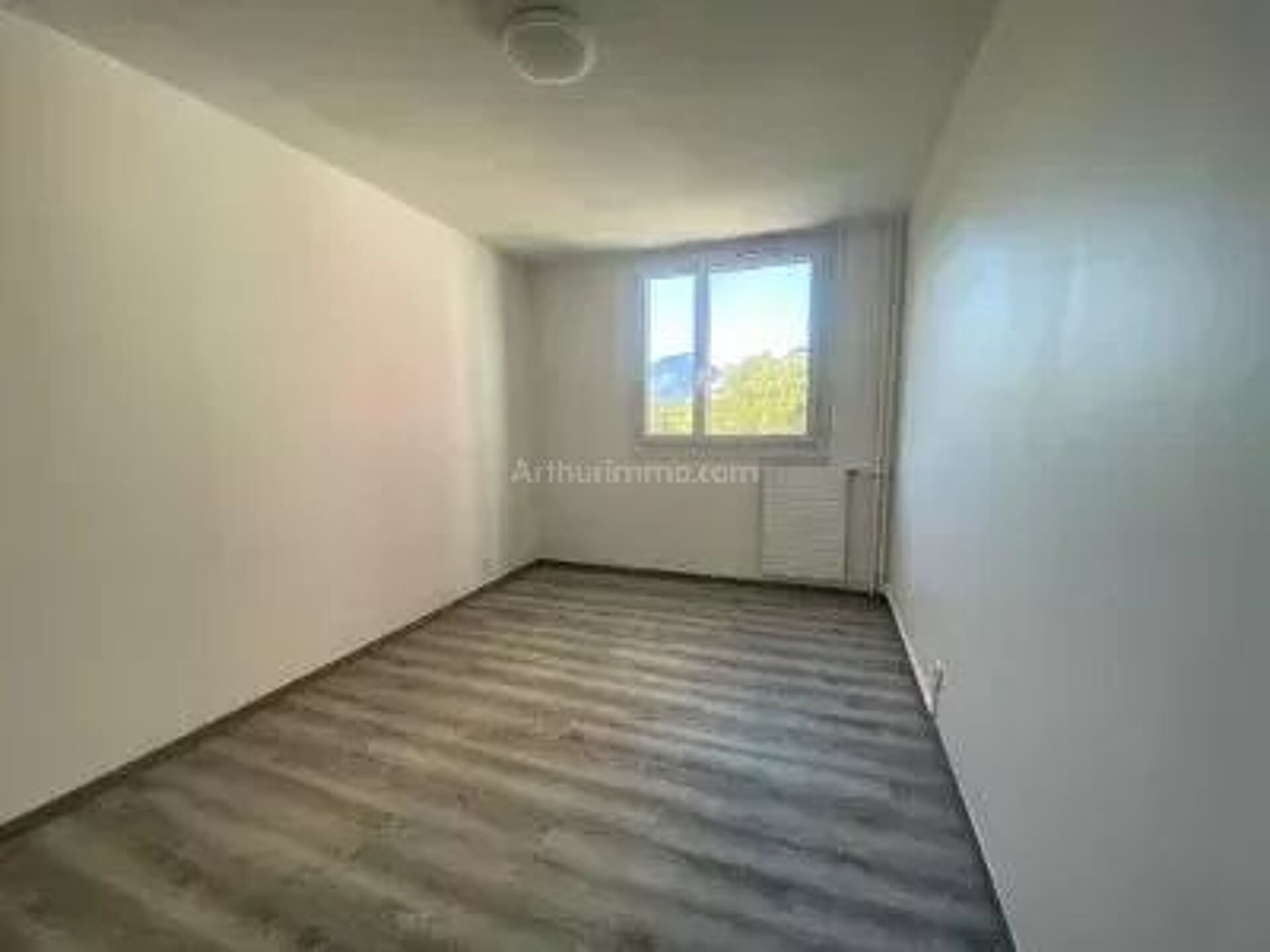 Acheter appartement de 5 pièces 101 m² 112 000 € à Grenoble (38100) : une annonce Arthurimmo.com — 5