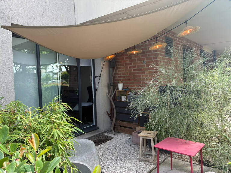 T3 refait Rez-de-chaussée traversant + Terrasse + Balcon + G — photo 1