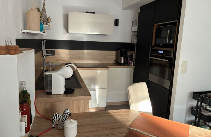 T3 refait Rez-de-chaussée traversant + Terrasse + Balcon + G — photo 3