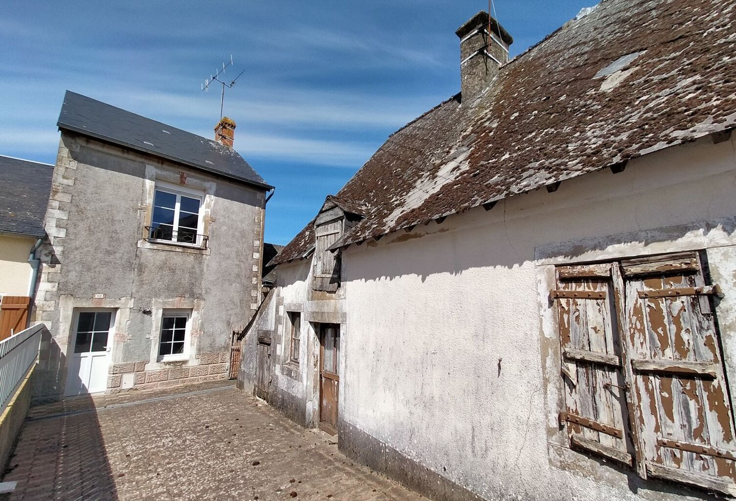 Maison de village ref.72122 deux maisons — photo 1