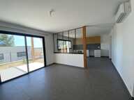 Villa — photo 3