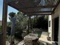Villa — photo 2