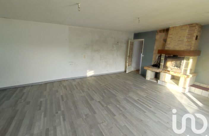 Vente Maison/villa 5 pièces — photo 2