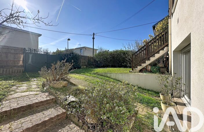 Vente Maison/villa 7 pièces — photo 2