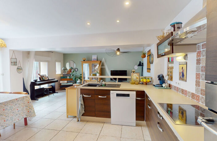 À vendre Maison de ville à Saint-Jean-de-Braye, proche des commerces, écoles et transports — photo 3