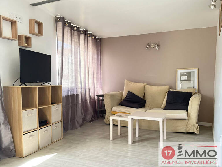 Appartement (45 m²) Saint Vivien — photo 1