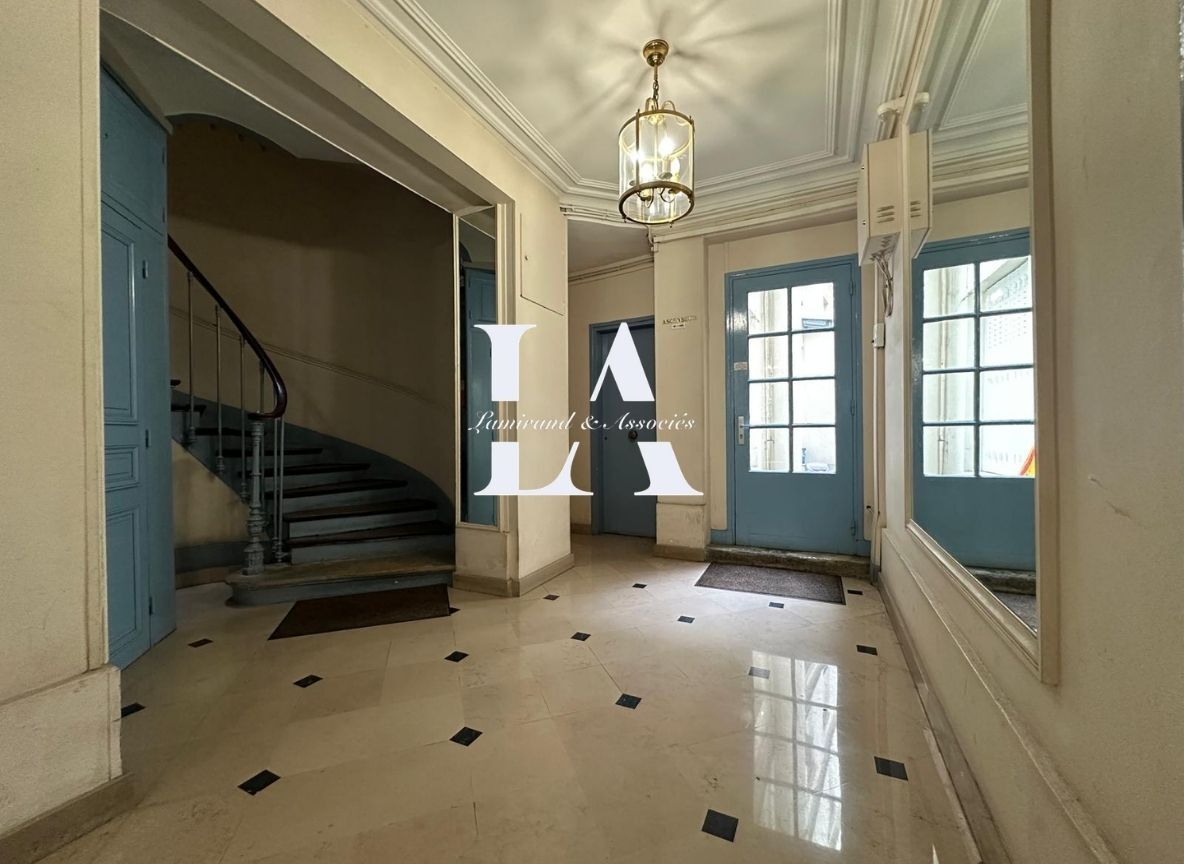 Appartement à paris 09