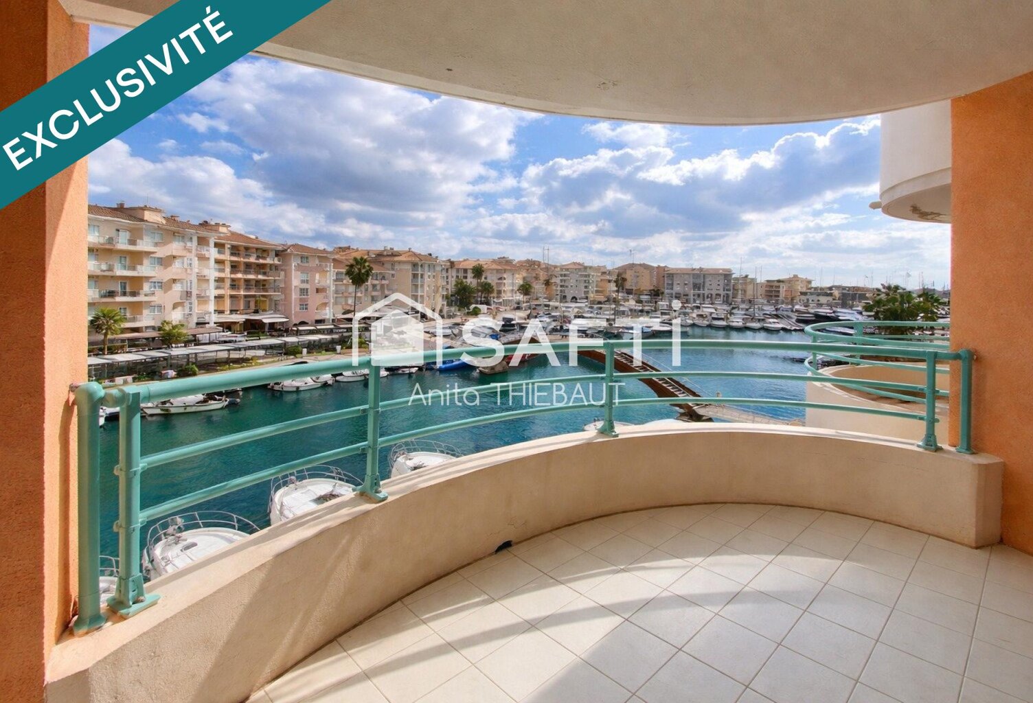 Vue mer & port  Emplacement d'exception à Fréjus — photo 1