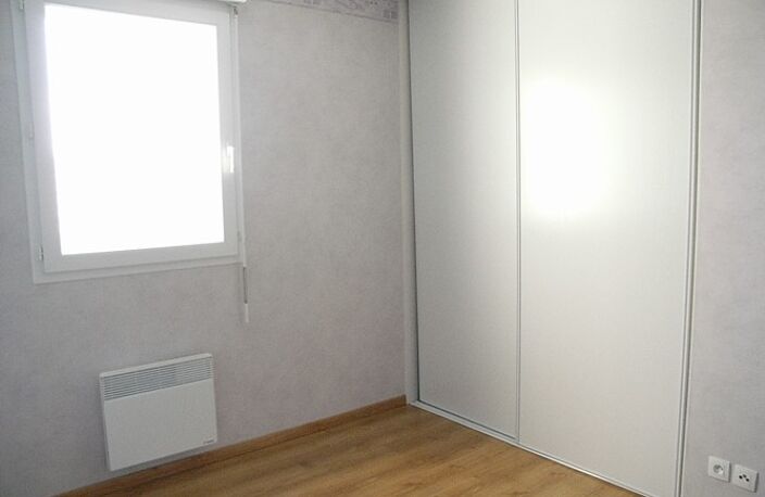 Appartement RIGNAC - 2 pièce(s) - 51.51 m² - Balcon 6 m² - Parking privatif — photo 4