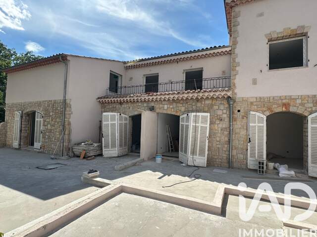 Vente Appartement 4 pièces — photo du bien