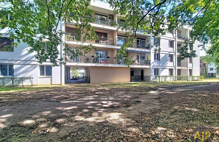 Cauderan-T4 94m²- Balcon — photo 3