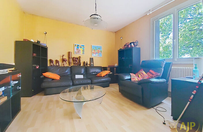Cauderan-T4 94m²- Balcon — photo 5