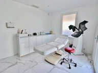 Centre médical - Local médical / paramédical / bien-être d'une superficie de 50m² en RDC + grand parking — photo 2
