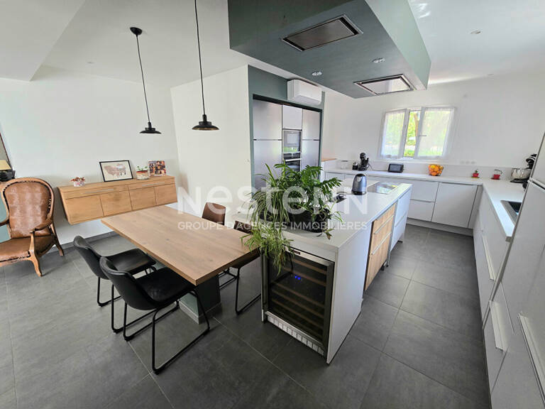 Toulouse Pouvourville 31400 maison T6 de 213 m² -terrain de 271 m²  - toit terrasse de 67m² avec parking — photo 1