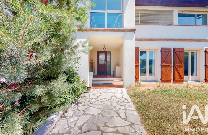 Vente Maison/villa 9 pièces — photo 2