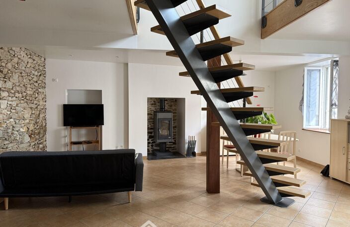 Maison de ville - 105m² - La Châtaigneraie — photo 4