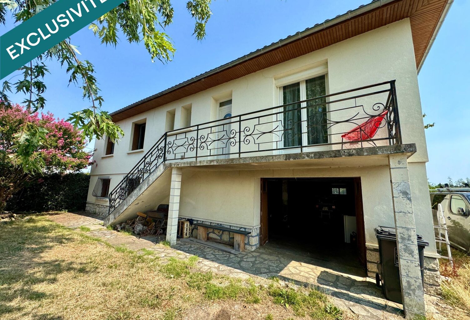 Maison 4 chambres avec grand sous-sol aménageable — photo 1
