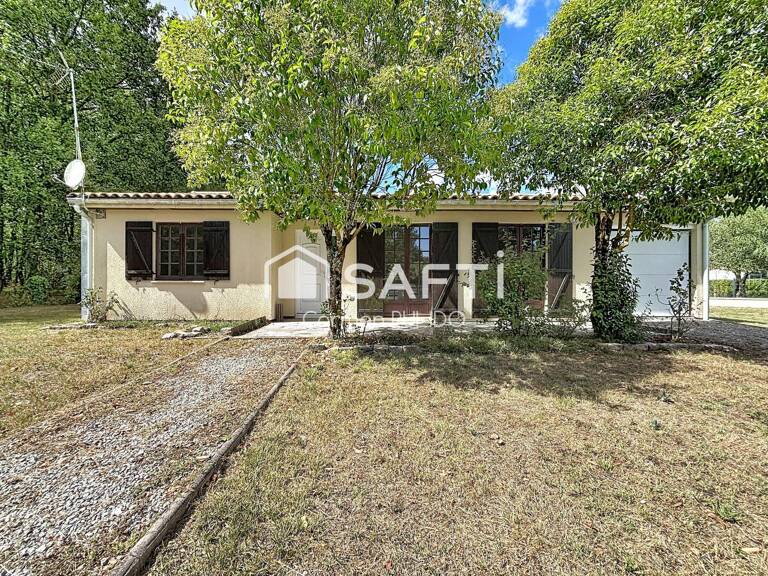 Maison de plain-pied : 2 chambres, un bureau, garage, grand terrain — photo 1