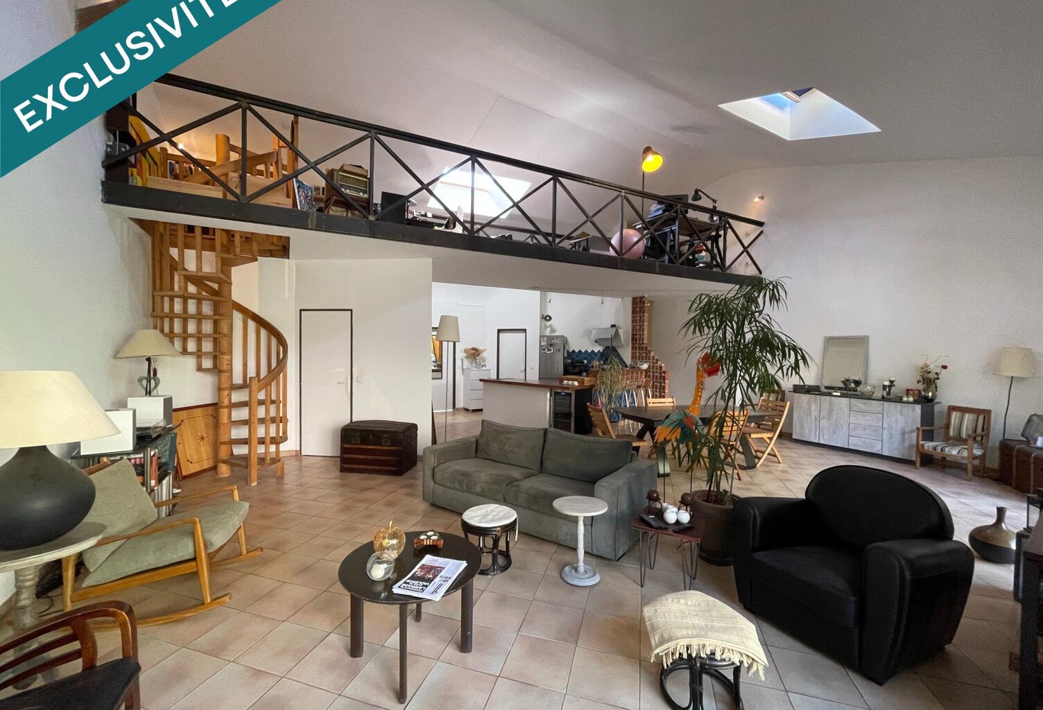 34630 SAINT THIBERY LOFT EXCEPTIONNEL AVEC 2 CHAMBRES ET UN STUDIO INDEPENDANT — photo 1