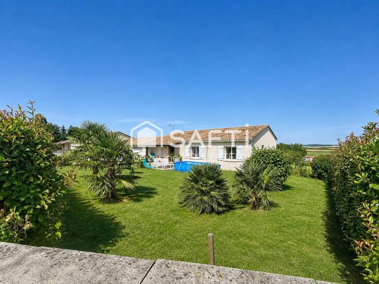 Maison de plain pied 100m² Saint Genis d'Hiersac — photo 1
