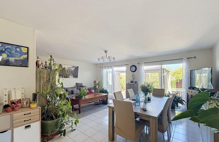 Maison de plain pied 100m² Saint Genis d'Hiersac — photo 4
