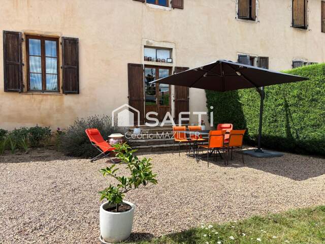 Maison de charme, volumes exceptionnels — photo du bien