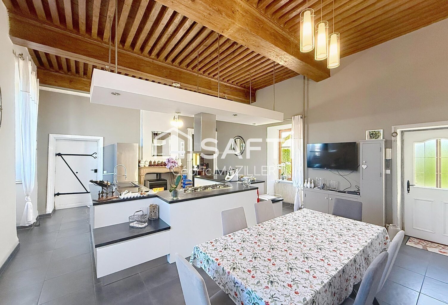 Maison de charme, volumes exceptionnels — photo 1