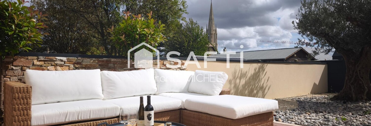 Maison 10 Pièces 222 m² à vendre à Saint-Aubin-sur-Mer (14750)