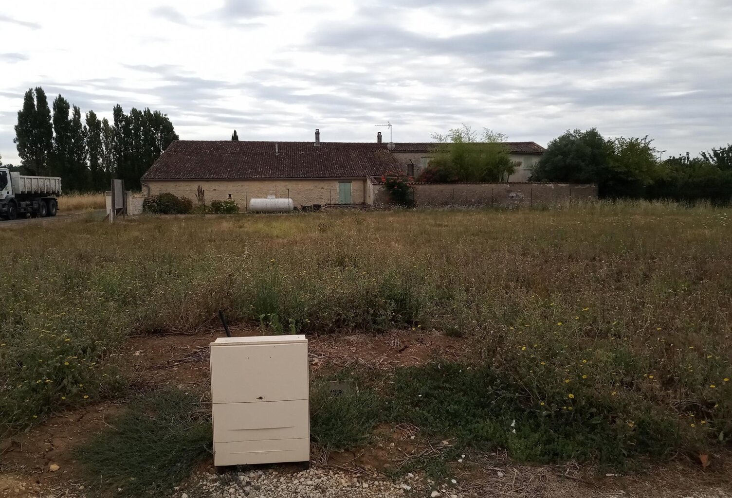 magnifique terrain plat contructible — photo 1