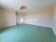 APPARTEMENT 3 PIECES 2 PARKINGS RER D — photo 4