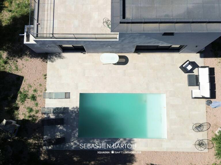 Villa contemporaine T5 de 135m2 avec piscine — photo 1
