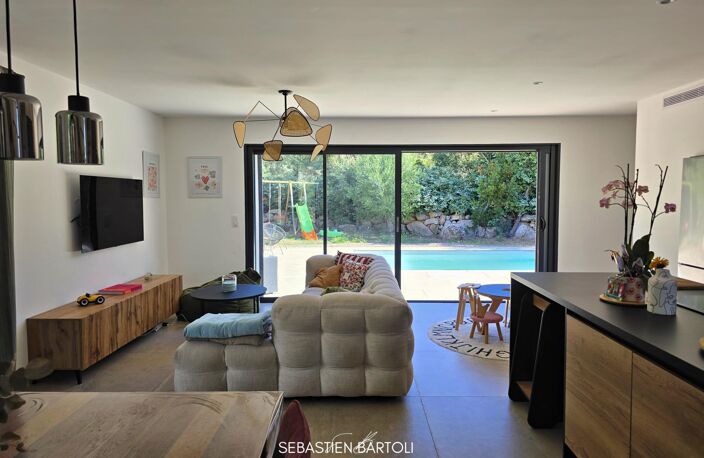 Villa contemporaine T5 de 135m2 avec piscine — photo 4