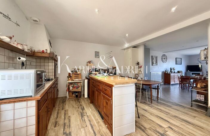 MAISON 5 CHAMBRES AVEC GARAGE ET DEPENDANCES — photo 5