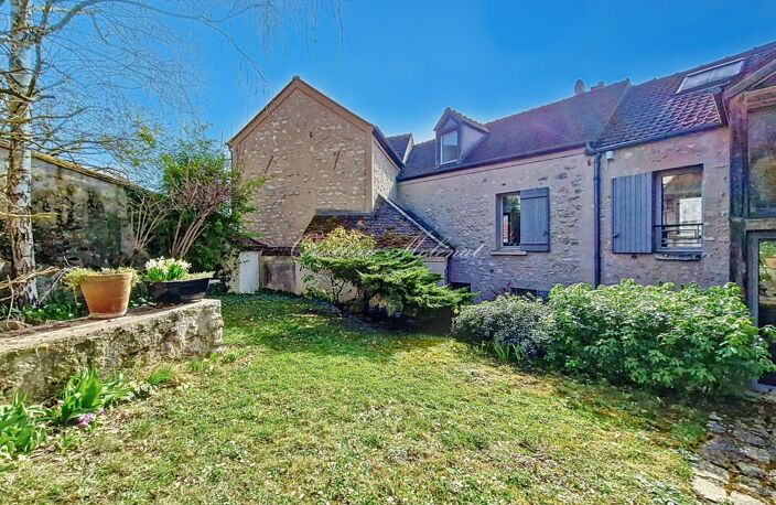 Grande maison de village avec jardin clos — photo 2
