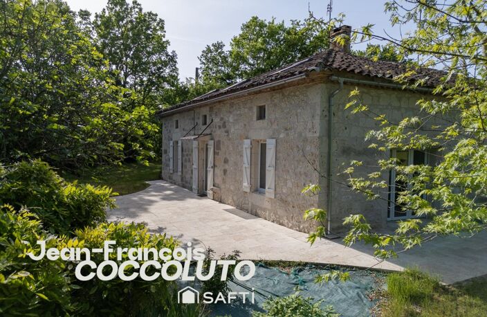 Maison en pierre à la campagne — photo 5