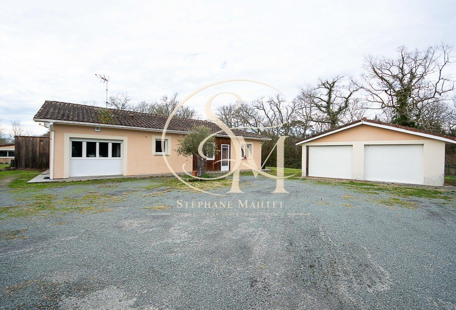 Cadre paisible, maison familiale avec piscine — photo 1