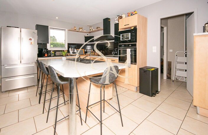 Cadre paisible, maison familiale avec piscine — photo 4