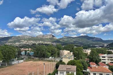 Appartement 4 pièces 200000 €