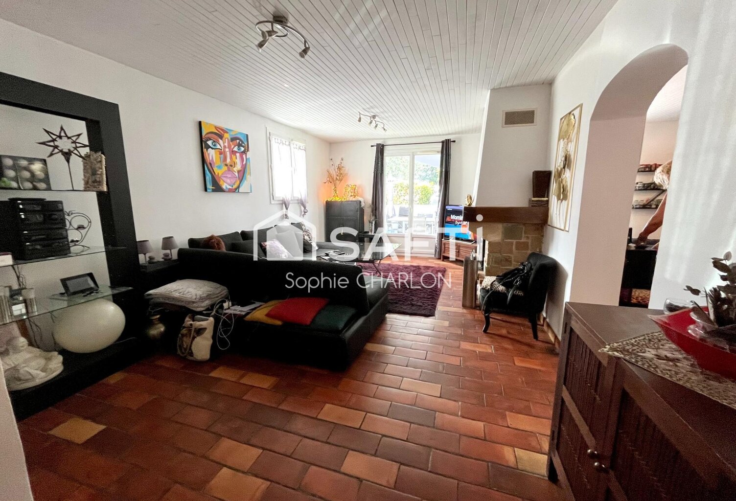 Bourg les Valence, maison familiale de caractère, 4 chambres, terrasse et 1207m2 de jardin — photo 1