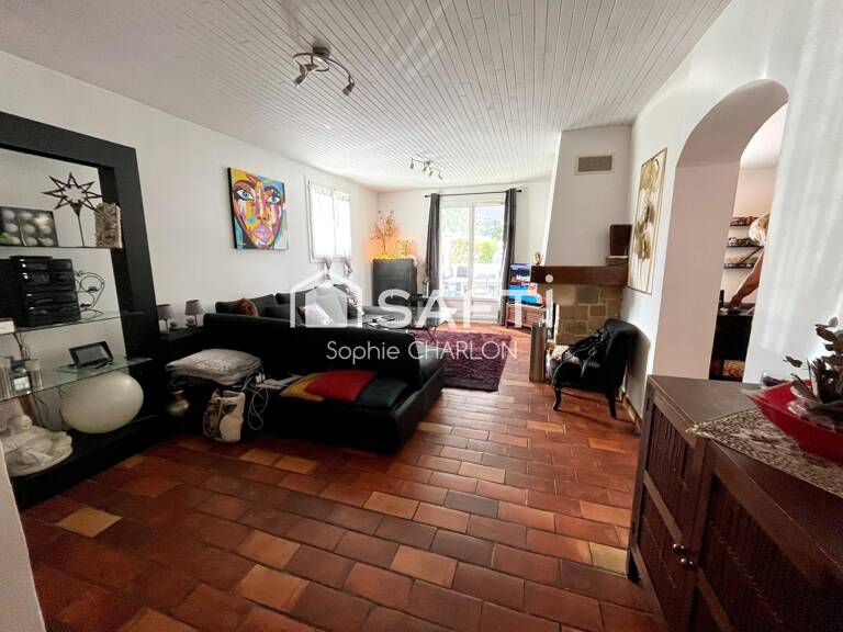 Bourg les Valence, maison familiale de caractère, 4 chambres, terrasse et 1207m2 de jardin — photo 1