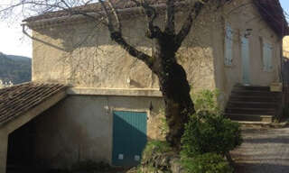 Appartement 3 Pièces 54 m² à louer à Dauphin (04300)