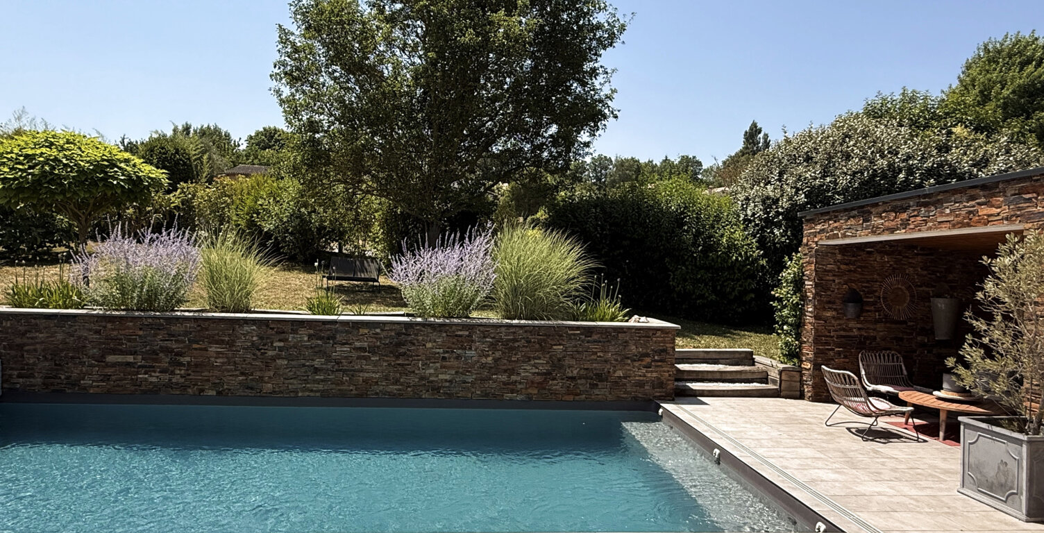 Maison contemporaine T6 Sainte Foy d'Aigrefeuille — photo 1