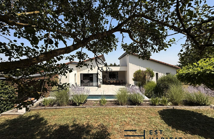 Maison contemporaine T6 Sainte Foy d'Aigrefeuille — photo 2